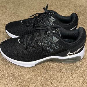 Nike AirMax Bella TR 5s